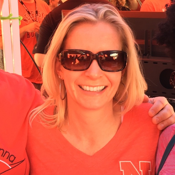 Meet your Posher, Katie - Picture 1 of 1